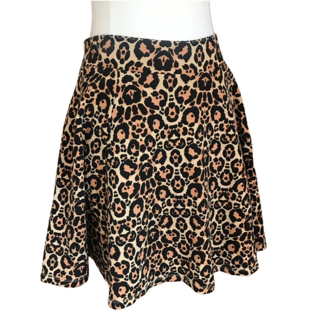 H&M Divided Cheetah Print Skater Skirt